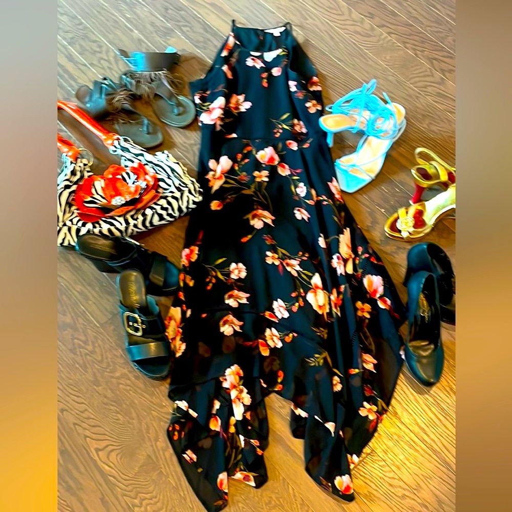 Stunning dresses, Bebe, Candies, BCBG & more! $25 each